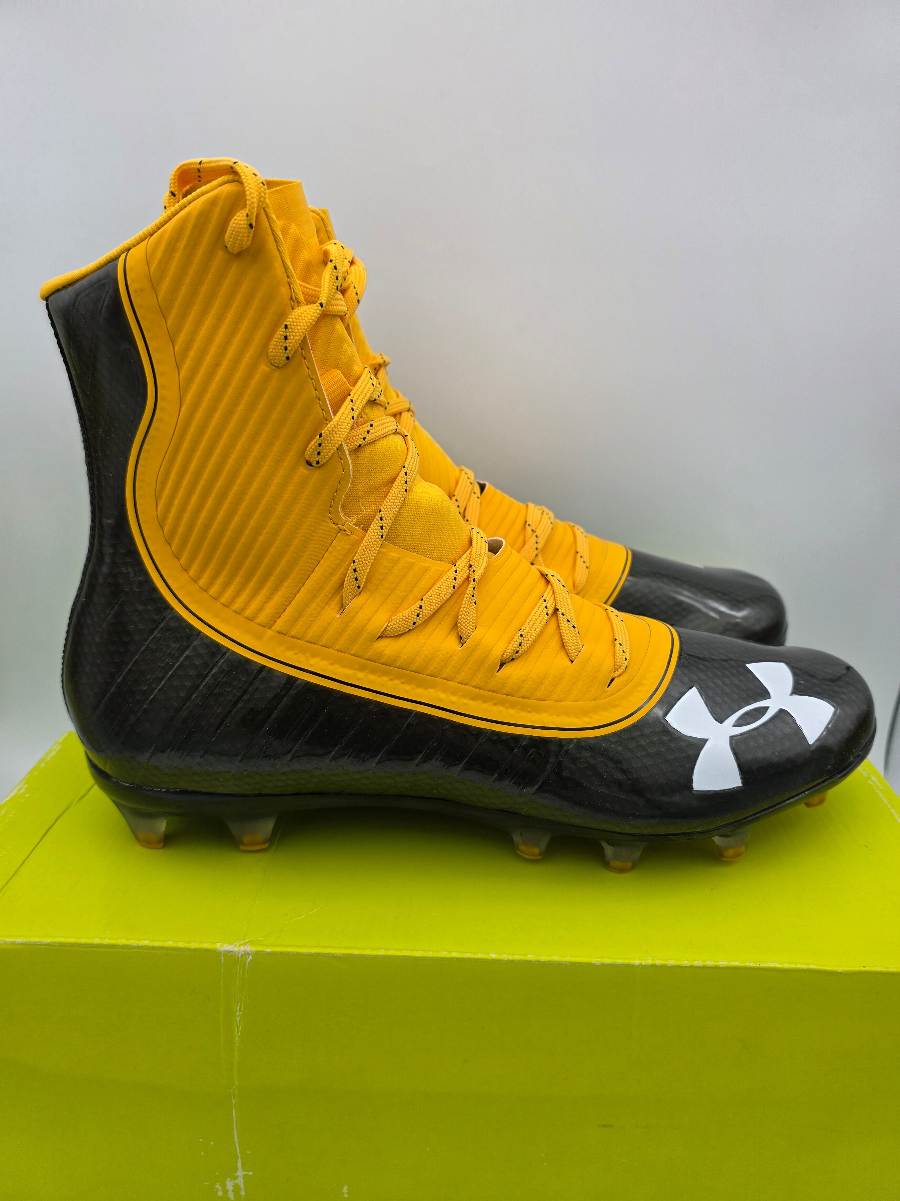 under armour football cleats size 10.5