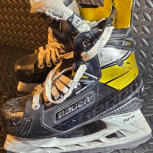 Bauer Supreme 3S Hockey Skates - Size 3 (Used)