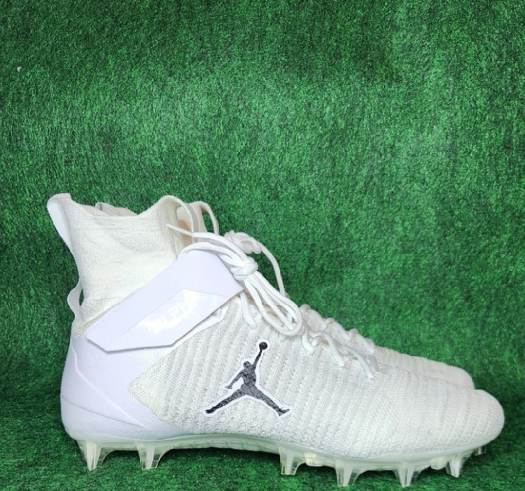 youth jordan cleats