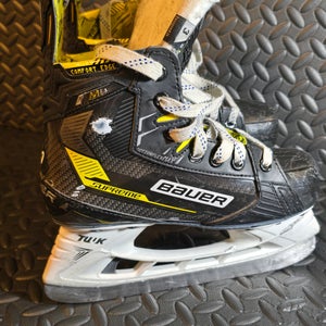 Bauer Supreme M4 Hockey Skates Size 3 (Used)