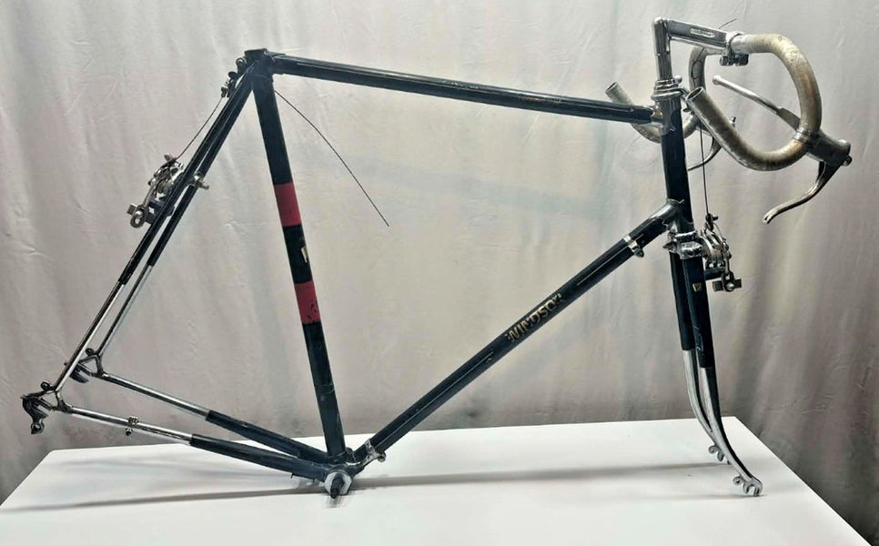 Vintage 1980s Windsor Carrera Sport 53cm C-C Frame Suntou GS Dropouts Gran Comp