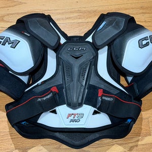 Junior Large CCM JetSpeed FT8 Pro Shoulder Pads - Junior Large (Used)