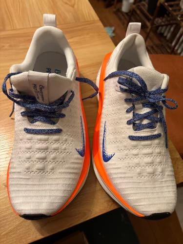 White / Orange  Men's Size M 10.5 (W 11.5) Adult Nike React xRun Shoes worn once