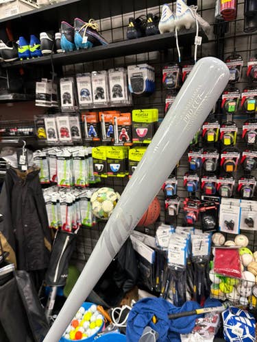 Used Marucci PRO CUT MAPLE BB/SB Wood Bat 32" 11337-S000479210