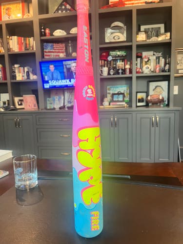 2025 Easton Hype Fire Composite USSSA Certified Bat (-5) 25 oz 30" (Used)