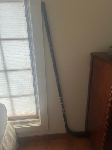 Senior CCM Ribcor Trigger 9 Pro Right Handed Hockey Stick P29 75 Flex (Used)