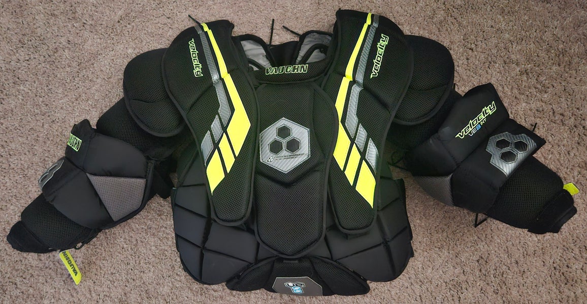 Vaughn Goalie Chest Protector – Intermediate XXL - Excellent Condition