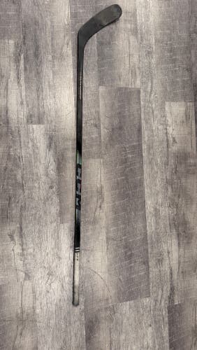 Intermediate CCM Ribcor Trigger 10 Pro Right Handed Hockey Stick P29 65 Flex (Used)