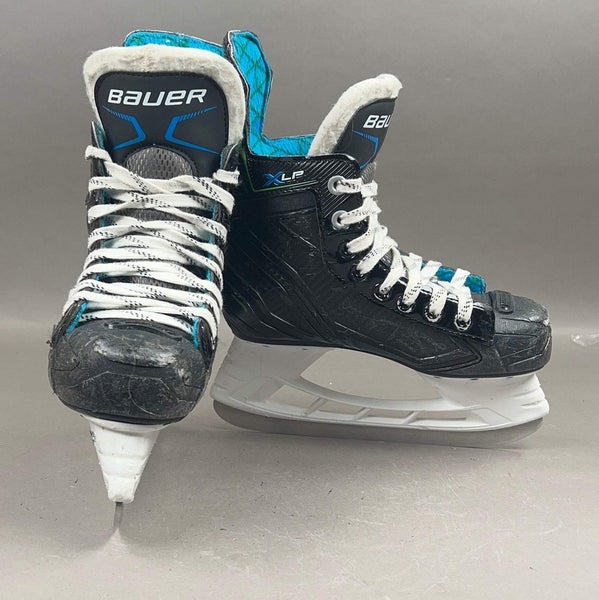 Bauer XLP Size 1.5 Junior Hockey Skates