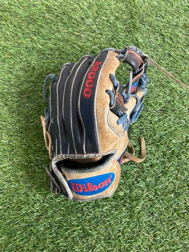 Wilson A2000 RH Baseball Glove 11.5"