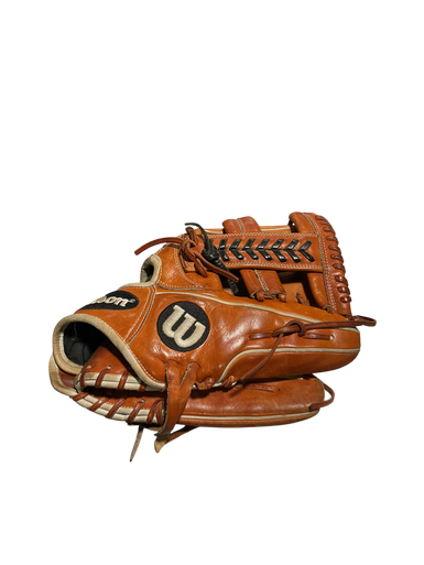 Used Wilson A2000 BB/SB Glove RH Throw Brown 11 3/4" 11834-S000046259