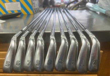 Used Ping G425 5-PW U/L/S Mens Package Set RH None 9 Piece 11497-S000155390