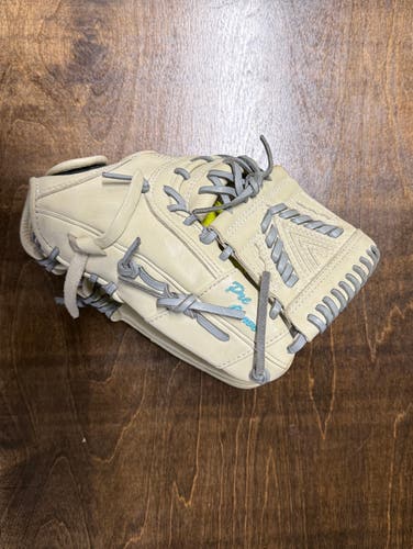 Mizuno Classic ELITE RH Softball Glove 12.5" (Used)