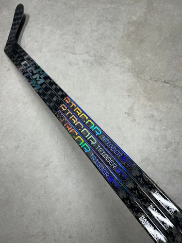 3 PACK - 65 Flex P28 Senior CCM RibCor Trigger 9 Pro Right Hand Hockey Stick Pro Stock (New)