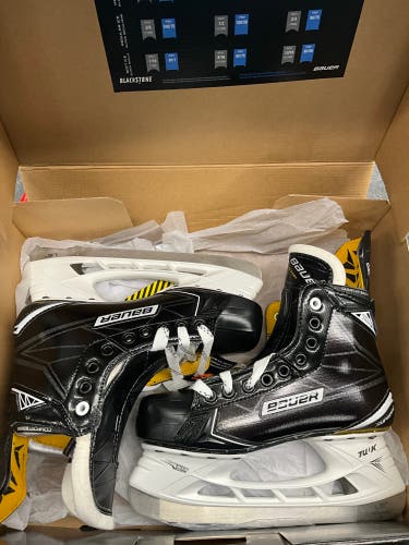 Bauer Supreme Ignite Pro+ Hockey Skates Regular Width Size 6 (New)