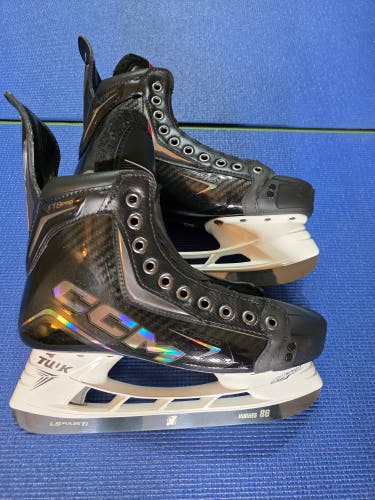 CCM JetSpeed FT8 Pro Custom Hockey Skates Tapered Width Pro Stock 7.5 (Used)