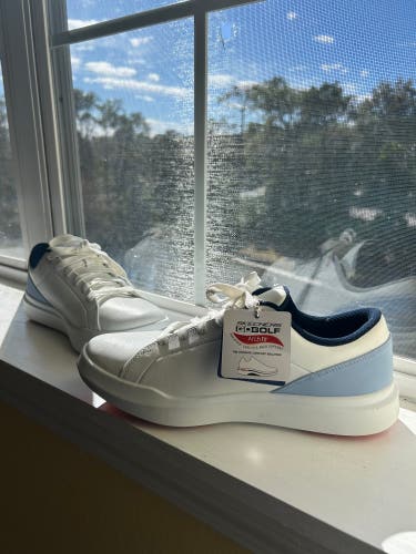 Women's Size M 8.0 (W 9.0) Skechers Golf Shoes (New)