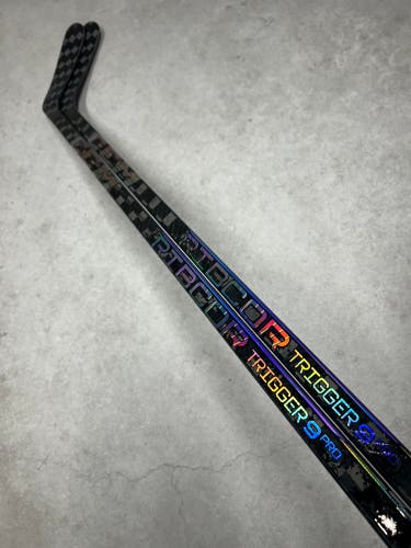 2 Pack 55 Flex P90TM Senior CCM RibCor Trigger 9 Pro Right Hand Hockey Stick Pro Stock (New)