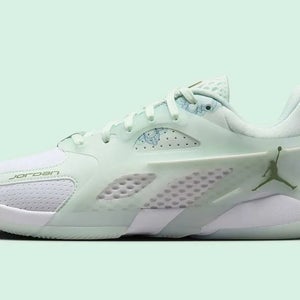 Jordan Heir IB7140-102 Women's US 13 White Barely Green Basketball Shoes DDK757