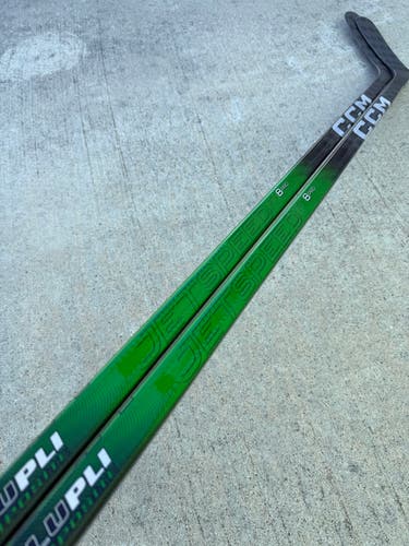 2 Pack CCM JETSPEED FT8 PRO Pro Stock Hockey Stick Grip PM9 85 Flex Left 6307