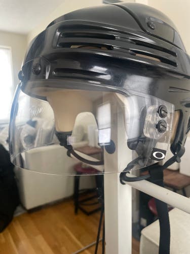 Used Oakley Straight Cut Visor