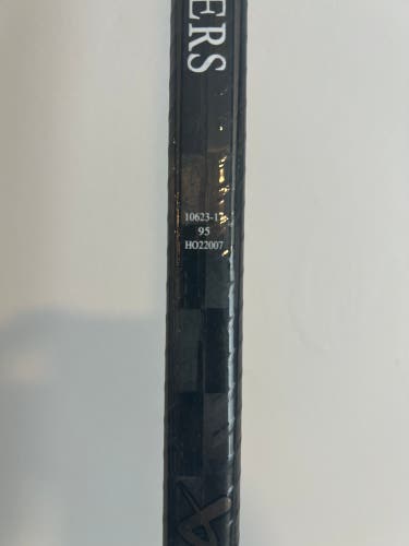 Senior Bauer AG5NT Right Handed Hockey Stick P92 95 Flex Pro Stock (New)