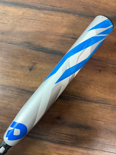 Demarini CF Zen 30/19 (-11) Fastpitch Softball Bat