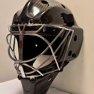 Senior Medium Goalie Mask (New)