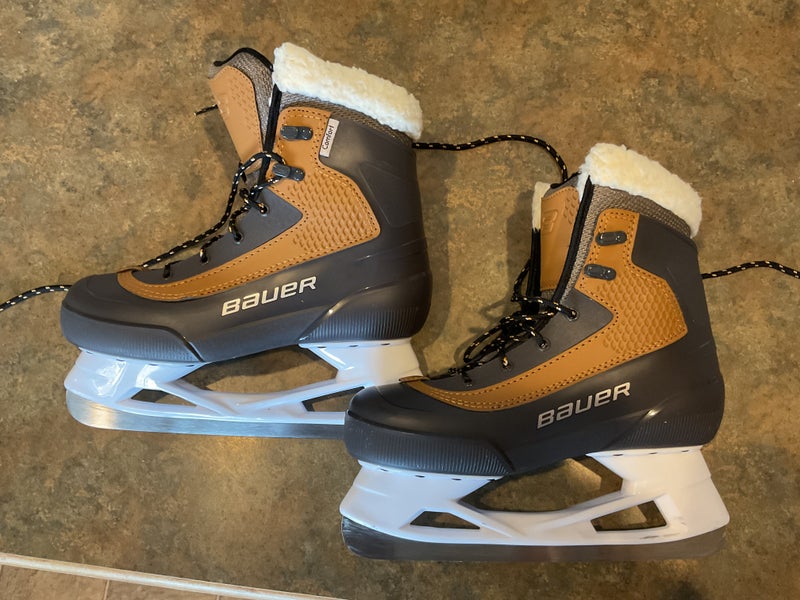 Bauer Whistler Hockey Skates Regular Width Size 6 (Used)