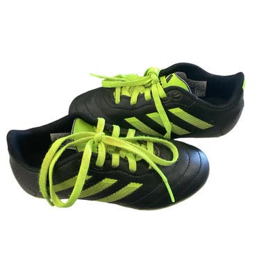 Used Adidas Soccer Cleats Black And Neon Green Youth 11.0 11760-S000087667