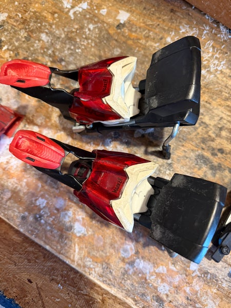 Blizzard Racing Ski Bindings Max Din 16 (Used)