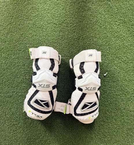 Medium Adult STX Cell V Arm Pads (Used)