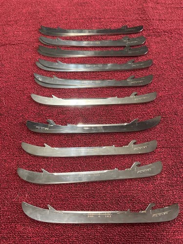 Bauer Fly-Ti Blades sizes 272 & 280 Item#MN98
