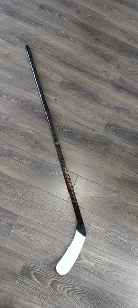 Senior Warrior Covert QR6 Pro Right Handed Hockey Stick W03M 70 Flex Pro Stock (Used)
