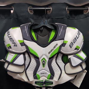 Large Senior Bauer Supreme One80 Shoulder Pads (New)