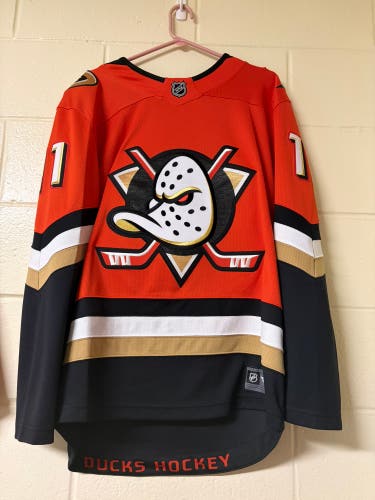 Fanatics NHL Anaheim Ducks Jersey #11 Trevor Zegras