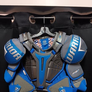 Medium Senior Warrior Projekt Shoulder Pads (New)