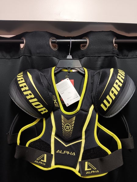 Small Senior Warrior Alpha QX5 Shoulder Pads (New)