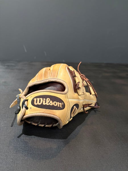 Wilson A2000 1786 RH Infield Baseball Glove 11.5" (Used)