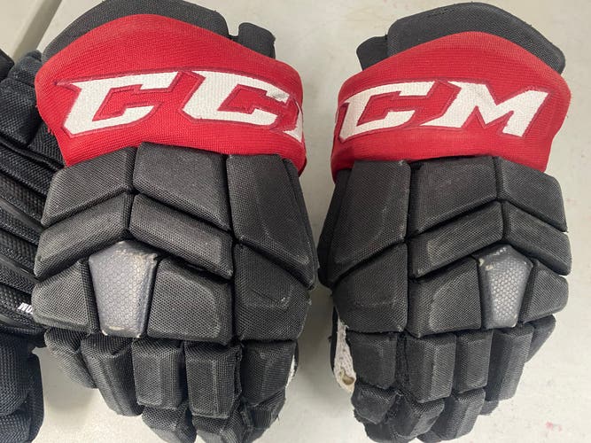 CCM HGTK Gloves 14" Pro Stock (Used)