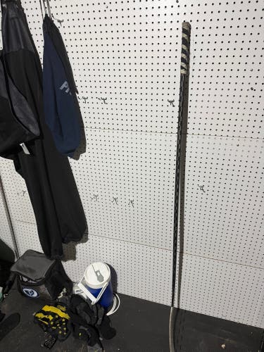 Senior Bauer Nexus 2N Pro Right Handed Hockey Stick P02 95 Flex Pro Stock (Used)