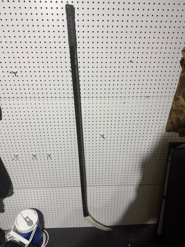 Senior Bauer Nexus 2N Pro Right Handed Hockey Stick P92 95 Flex (Used)