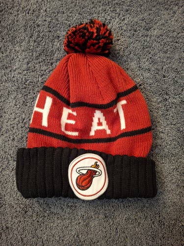 Miami Heat Logo Winter Beanie Pom Hat