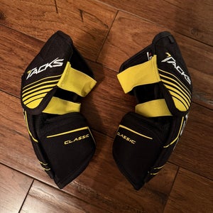 Junior Large CCM Tacks Classic II Elbow Pads (Used)