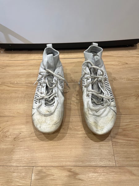 White Men's Size M 11.0 (W 12.0) Adult Nike Vapor Edge Pro 360 Low Top (Used)