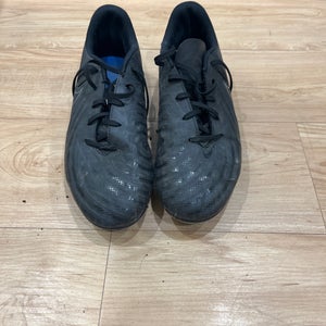 Unisex Size M 8.0 (W 9.0) Adult Nike Phantom GX 2 (Used)