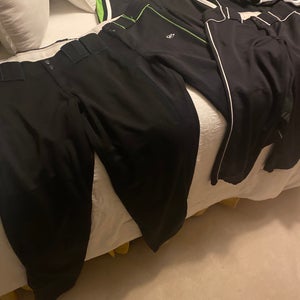 Black Women's Size 30 Adult Boombah Game Pants (Used)