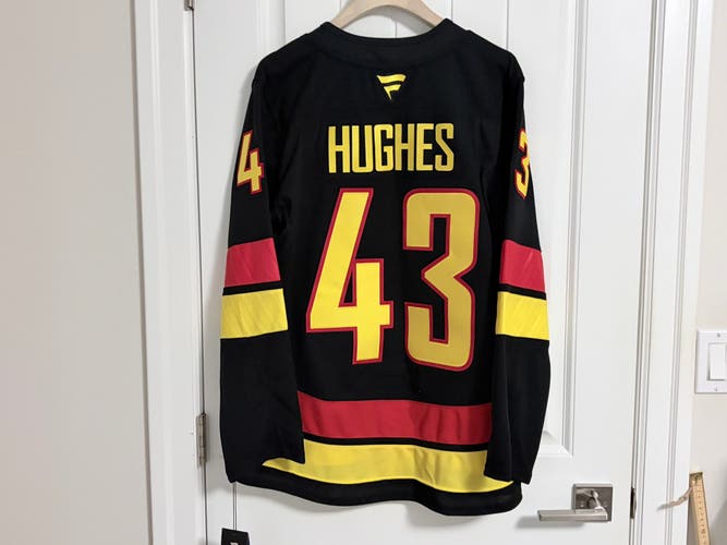 BNWT Authentic Fanatics Vancouver Canucks Quinn Hughes Black Skate Jersey 46 NEW
