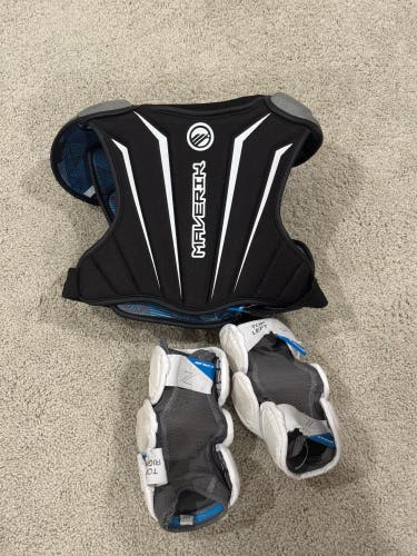 Small Adult Maverik Charger Shoulder Pads (Used)