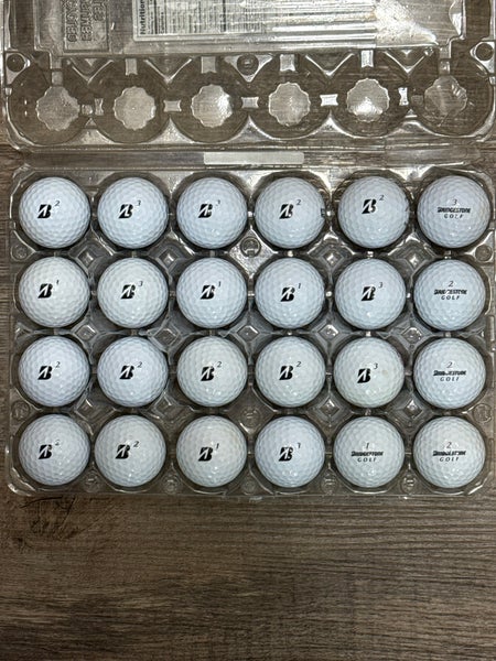 24 Bridgestone e6 Golf Balls - 4A Near-Mint Condition
